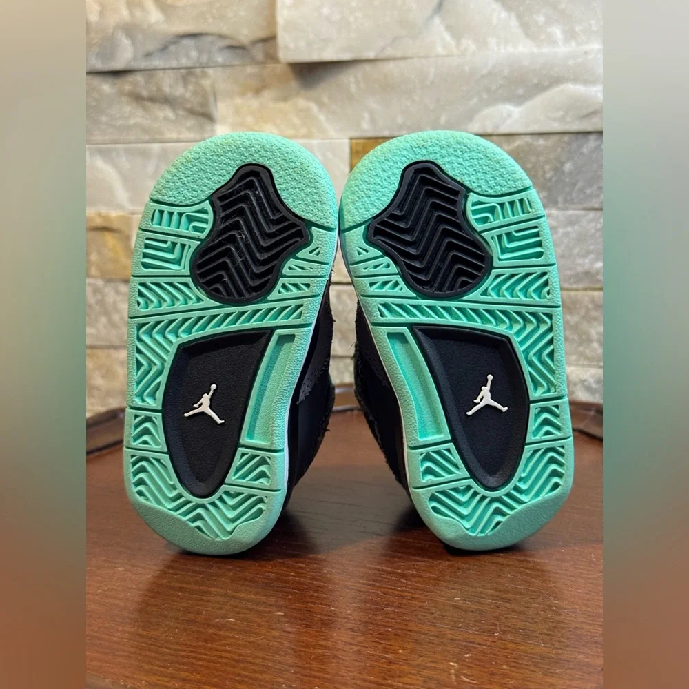 Nike Baby/Walker Shoes in Gray and Mint Green
